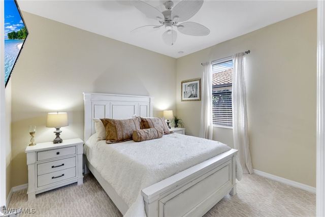 3917 Sapphire WAY, Naples, FL 34114