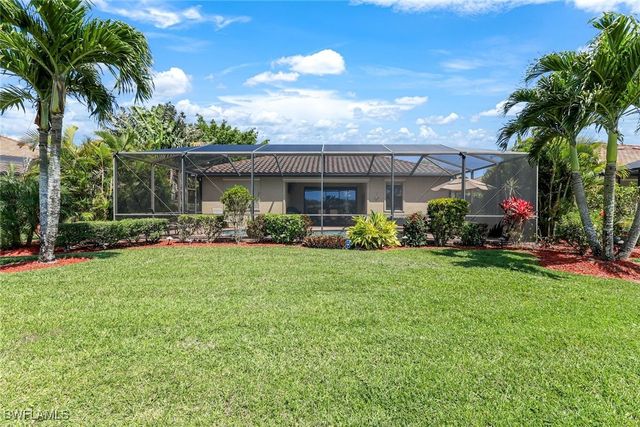 3917 Sapphire WAY, Naples, FL 34114
