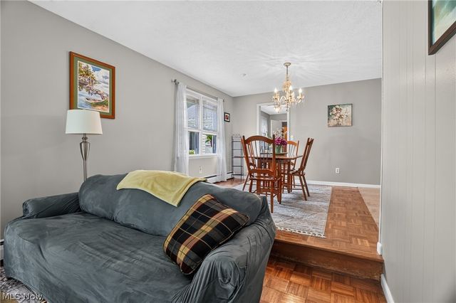13091 Longwood Avenue, Burton, OH 44021