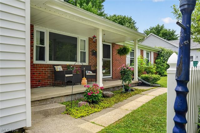 13091 Longwood Avenue, Burton, OH 44021