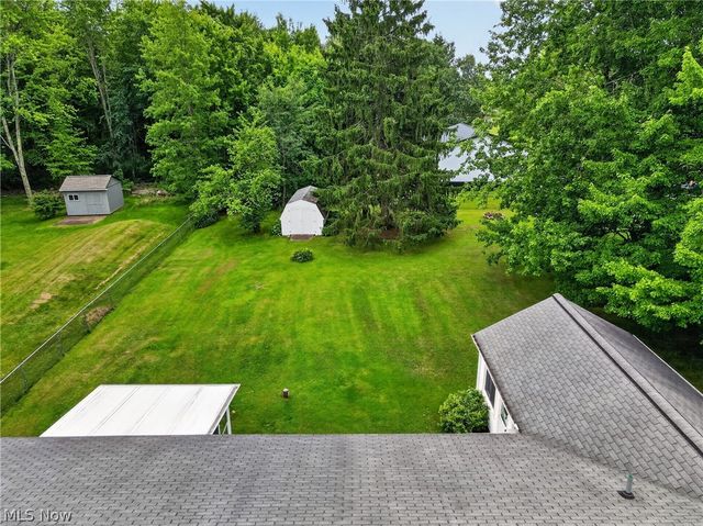 13091 Longwood Avenue, Burton, OH 44021