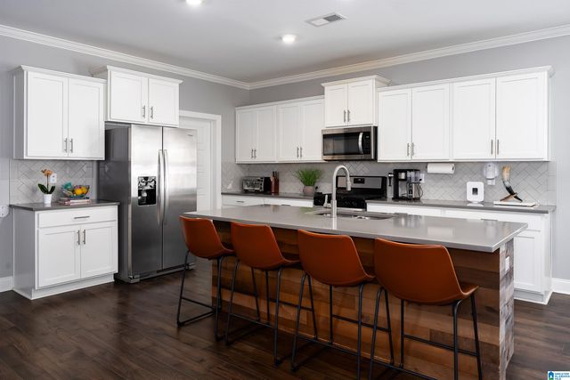 6490 WINSLOW PARC LANE, Trussville, AL 35173