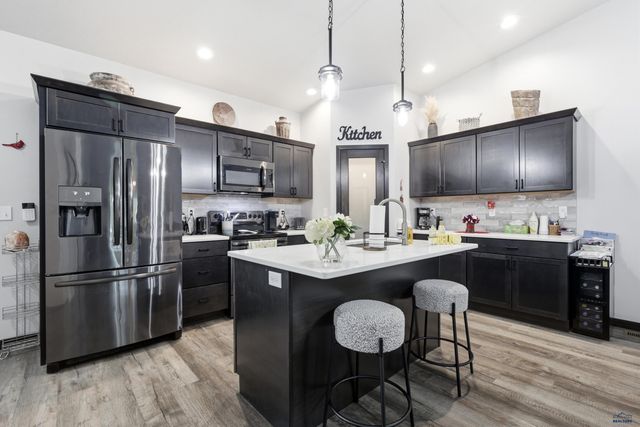 2829 HORIZON POINTE, Rapid City, SD 57701