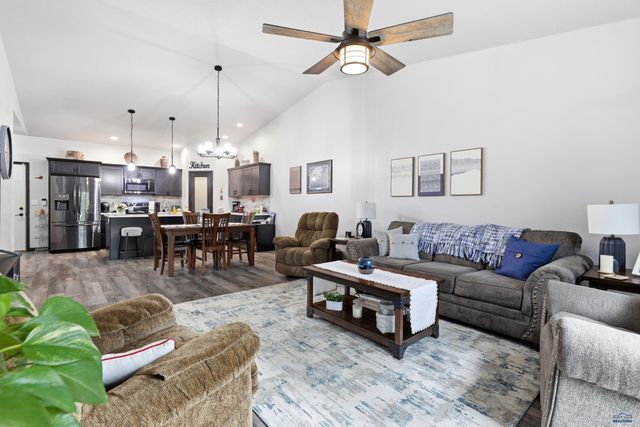 2829 HORIZON POINTE, Rapid City, SD 57701