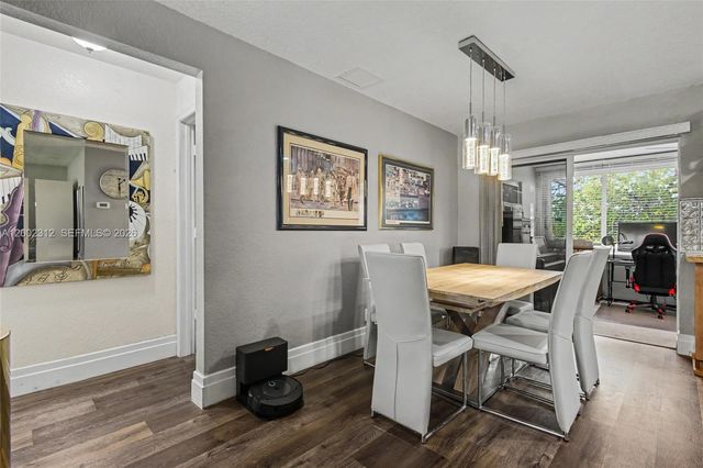 4871 NW 13th Ave, Deerfield Beach, FL 33064