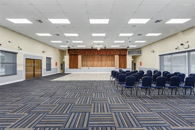 4871 NW 13th Ave, Deerfield Beach, FL 33064