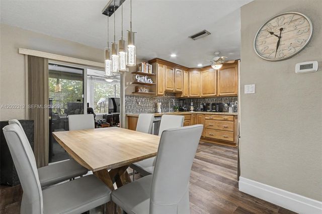 4871 NW 13th Ave, Deerfield Beach, FL 33064