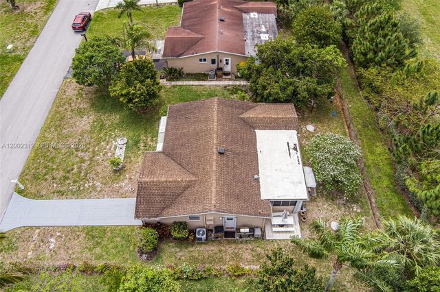 4871 NW 13th Ave, Deerfield Beach, FL 33064