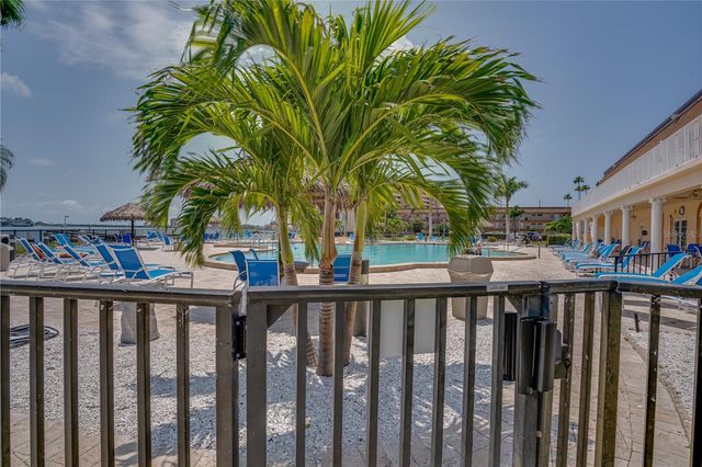 4900 BRITTANY DRIVE S 411, St Petersburg, FL 33715