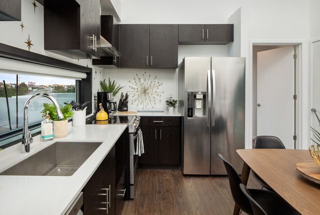 920 South St Apt 316, Nashville, TN 37203