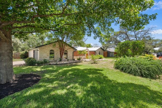 4901 Saddle DR, Austin, TX 78727