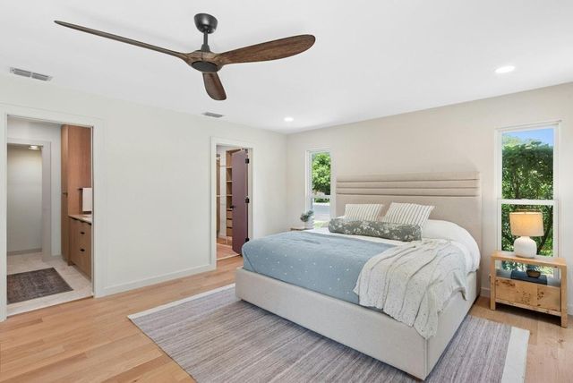 4901 Saddle DR, Austin, TX 78727