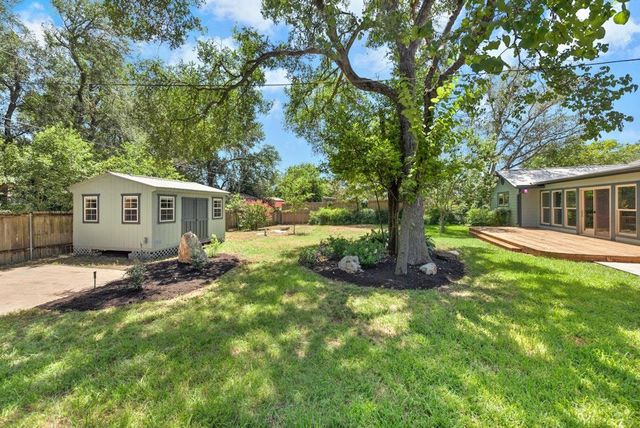 4901 Saddle DR, Austin, TX 78727