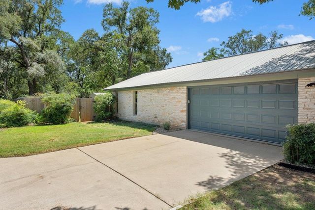 4901 Saddle DR, Austin, TX 78727