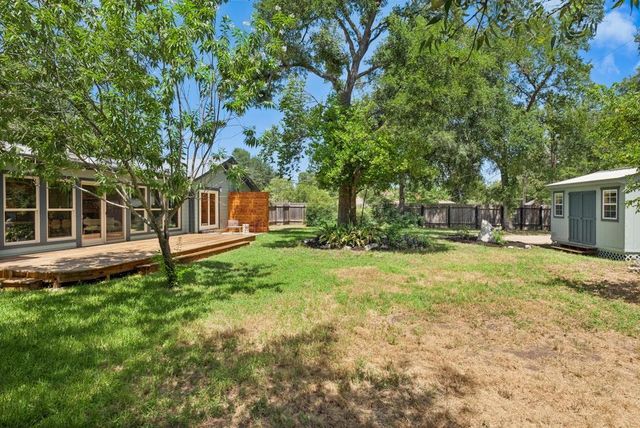 4901 Saddle DR, Austin, TX 78727