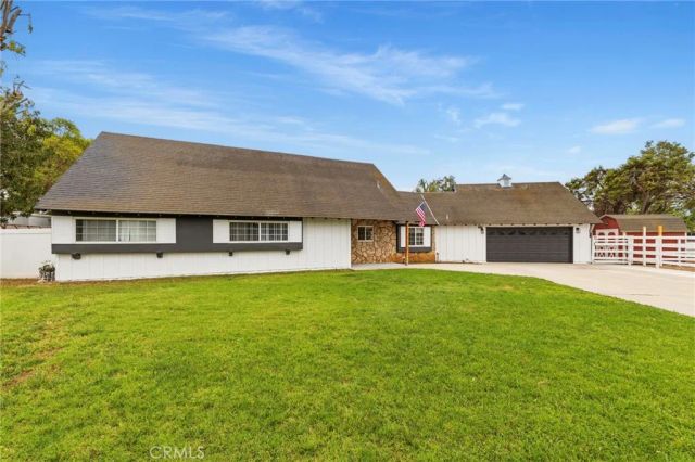 3330 Kips Korner Road, Norco, CA 92860