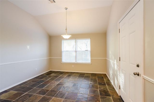 2100 NE 4th Street, Moore, OK 73160