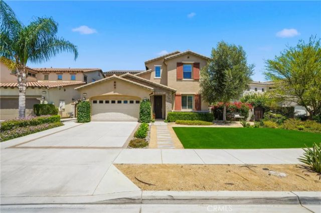 7664 Las Brisas Court, Eastvale, CA 92880