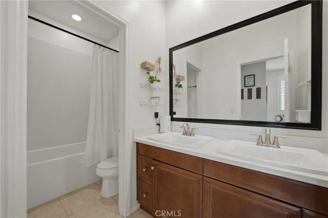 7664 Las Brisas Court, Eastvale, CA 92880