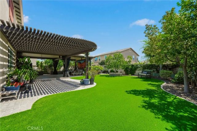 7664 Las Brisas Court, Eastvale, CA 92880