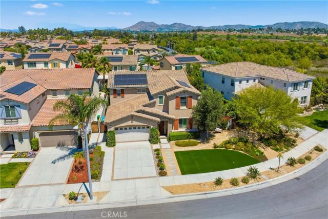 7664 Las Brisas Court, Eastvale, CA 92880
