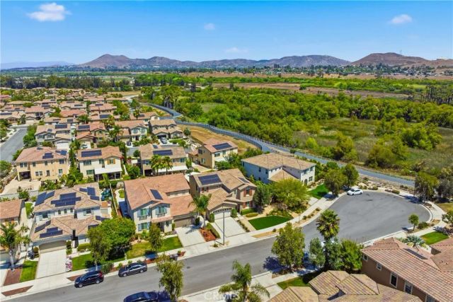 7664 Las Brisas Court, Eastvale, CA 92880