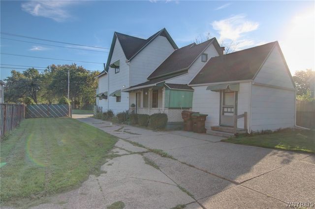 16 Gates Street, Cheektowaga, NY 14212