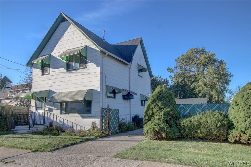 16 Gates Street, Cheektowaga, NY 14212
