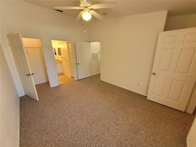 36100 LAKE CHASE BOULEVARD 202, Zephyrhills, FL 33541