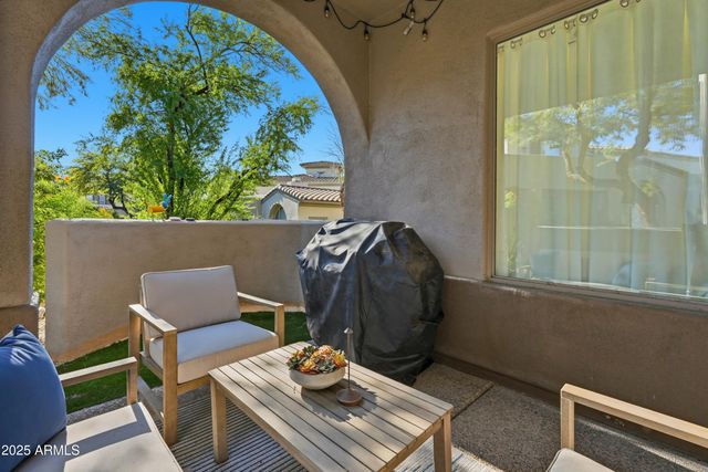 20802 N GRAYHAWK Drive 1107, Scottsdale, AZ 85255