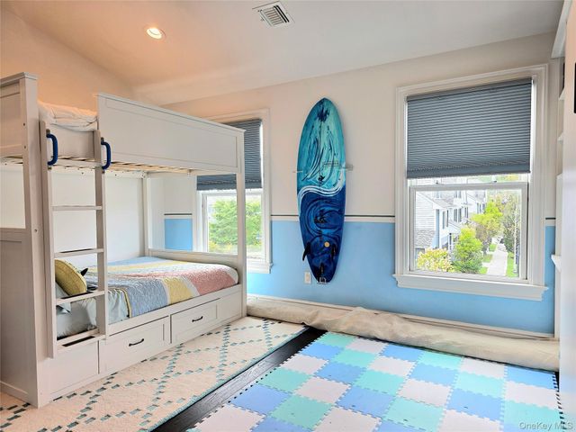 34 Village Green Drive 34, Southampton, NY 11968