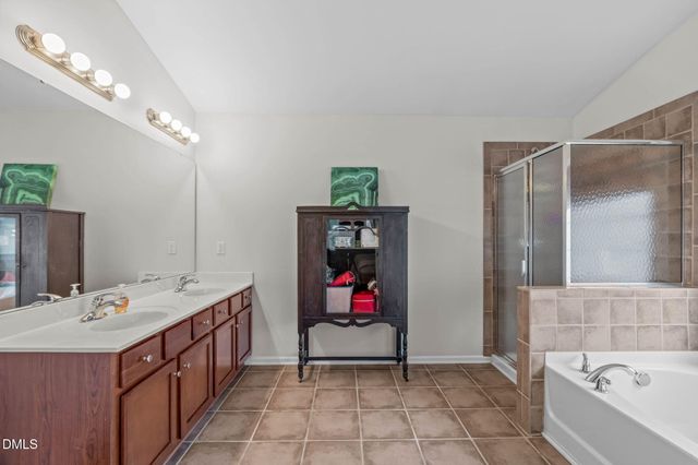 2352 Rainy Lake Street, Wake Forest, NC 27587