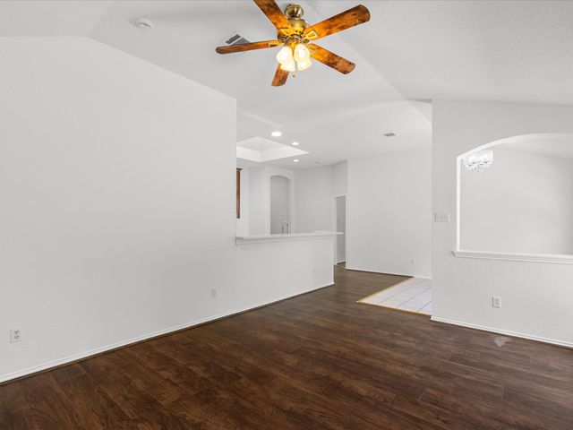 2078 Amherst Drive, Lewisville, TX 75067