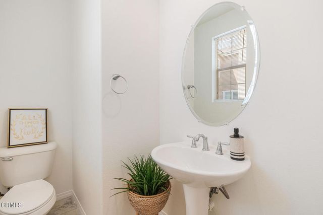 674 Nile River Drive, Oxnard, CA 93036