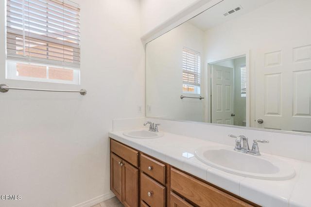 674 Nile River Drive, Oxnard, CA 93036