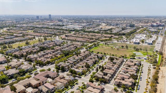 674 Nile River Drive, Oxnard, CA 93036