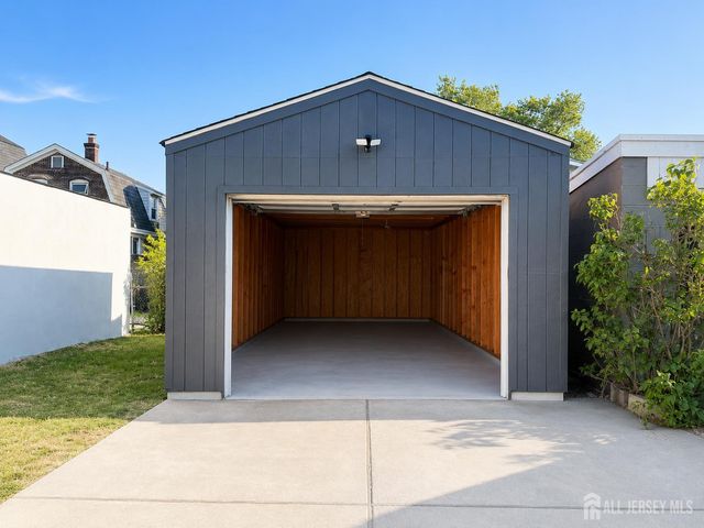 441 Compton Avenue, Perth Amboy, NJ 08861