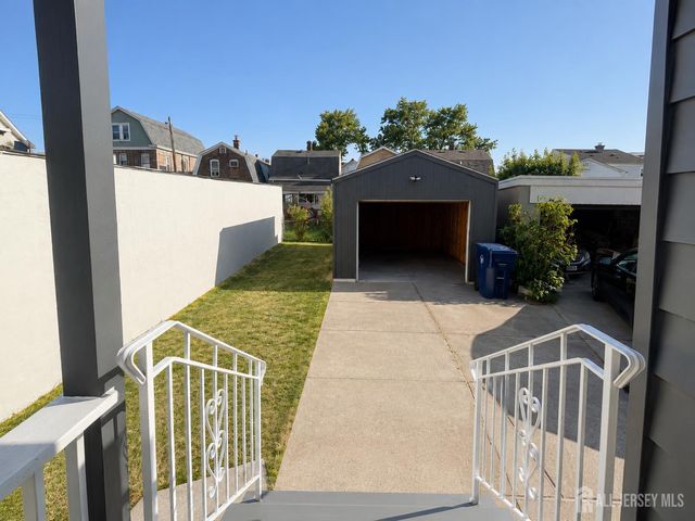 441 Compton Avenue, Perth Amboy, NJ 08861