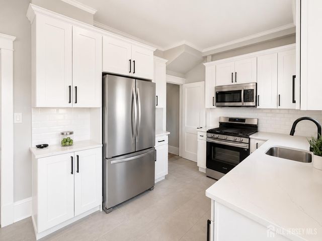 441 Compton Avenue, Perth Amboy, NJ 08861