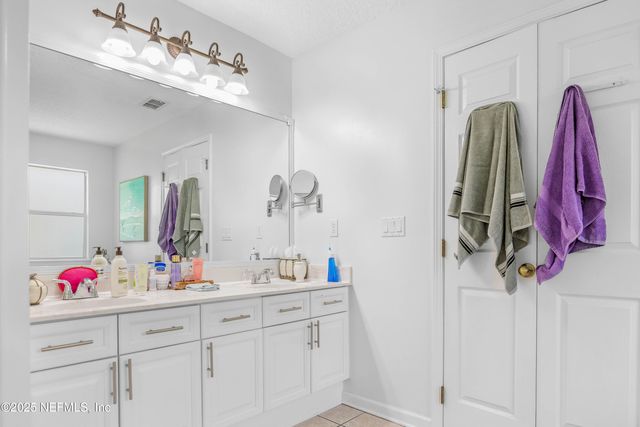 3781 VICTORIA LAKES Drive E, Jacksonville, FL 32226