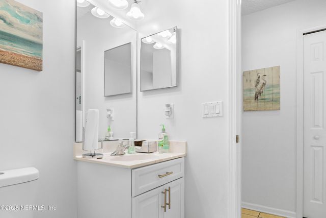 3781 VICTORIA LAKES Drive E, Jacksonville, FL 32226