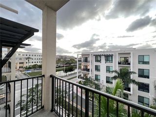 8265 NW 41st St C-405, Doral, FL 33166