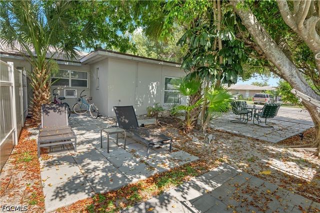 5226 Coronado PKWY C, Cape Coral, FL 33904
