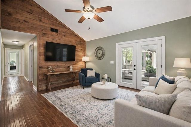 201 Talona Lake Terrace, Ellijay, GA 30536