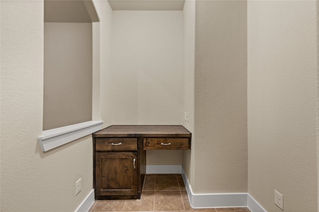 2521 Sanders Court, Bedford, TX 76021