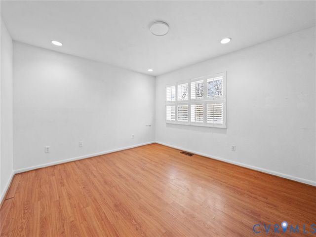 11611 E Briar Patch Dr, Midlothian, VA 23113