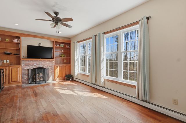 311 S Sugar Hill Road, Weare, NH 03281