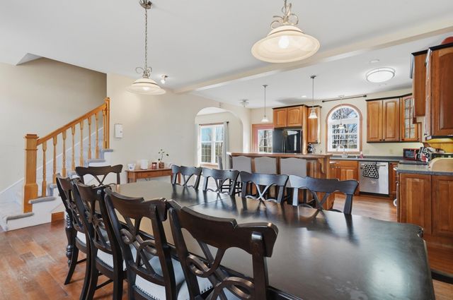 311 S Sugar Hill Road, Weare, NH 03281