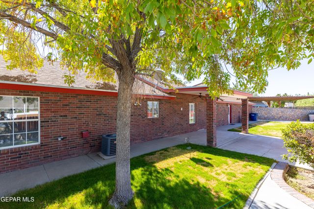 4628 KING ARTHUR Court, El Paso, TX 79903