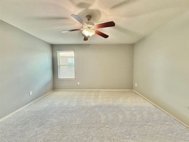 174 Meadow Grove Drive, Conroe, TX 77384